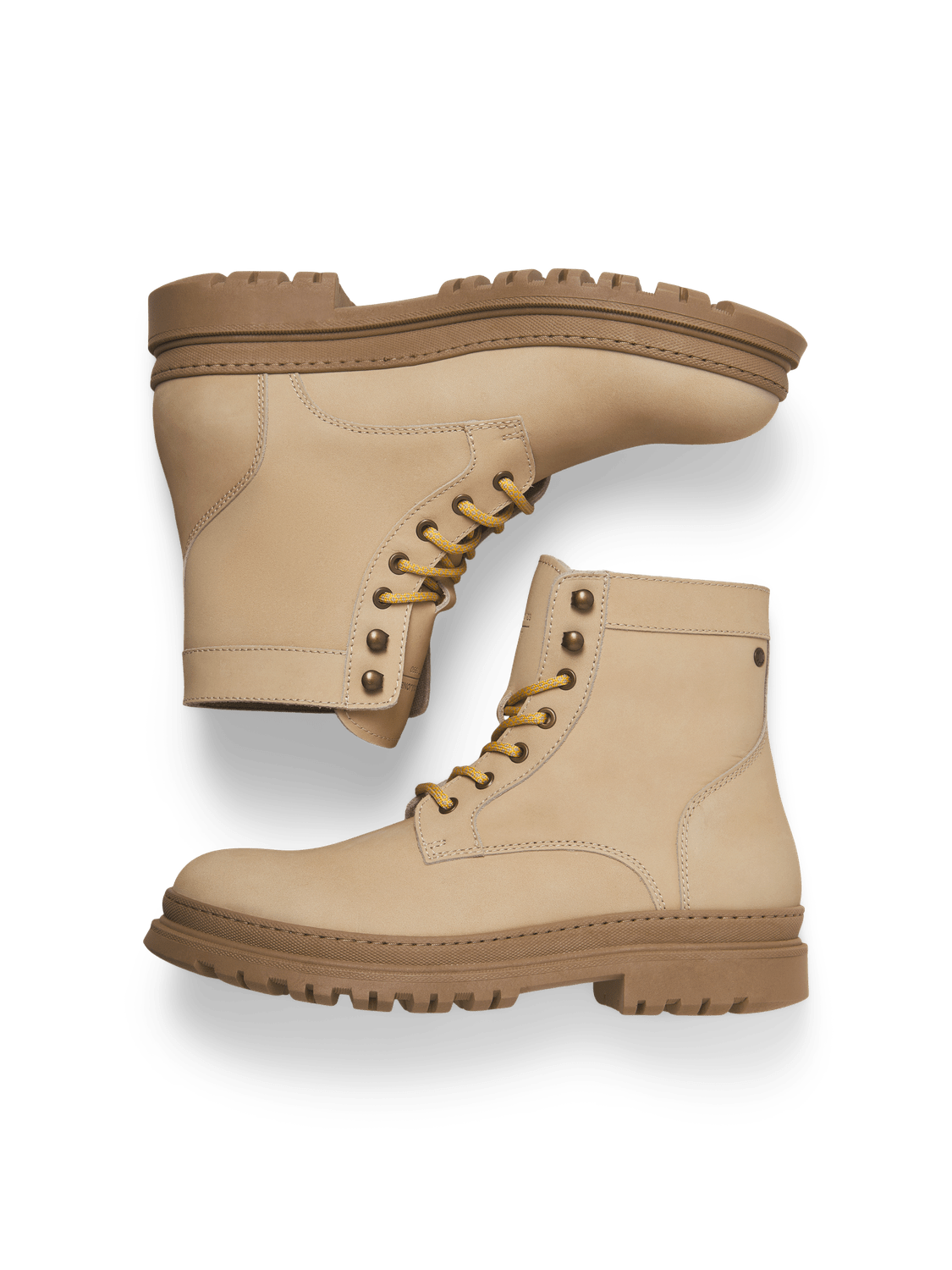 model_shot-front_full